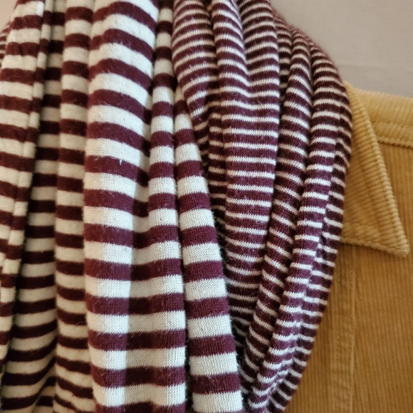 Victoria secret Infinity Scarf - Picture 3 of 6